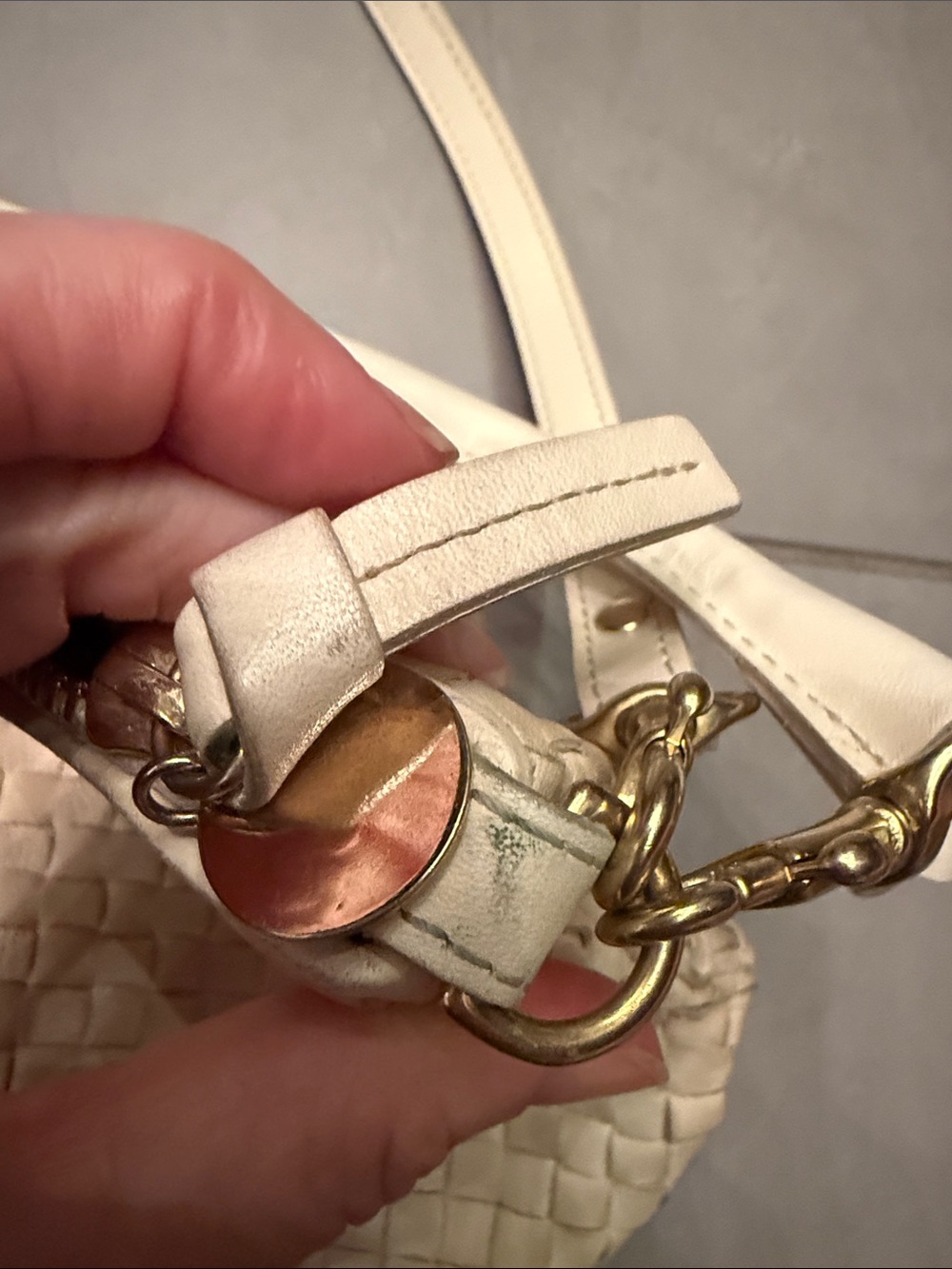 CLARE V petite moyan bag in cream woven checker - Picture 12 of 17